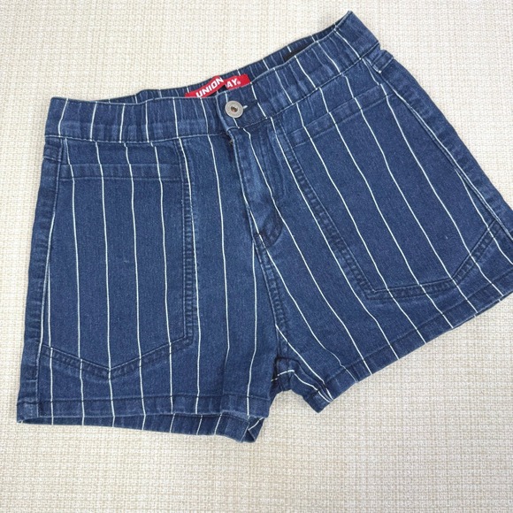 UNIONBAY High Rise Striped Denim Shorts Size 3 Blue White Casual Womens - Picture 1 of 7